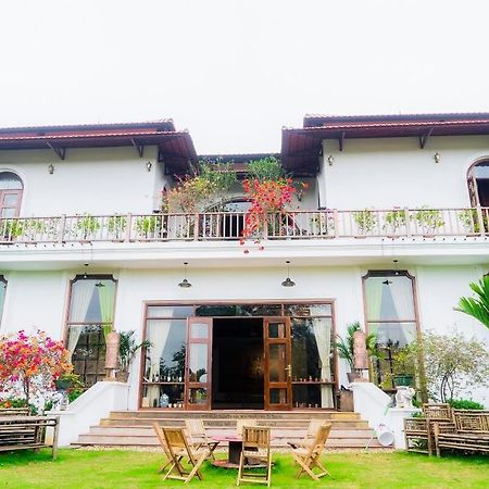 Nha Duoi Hotel Son Tay Exterior foto